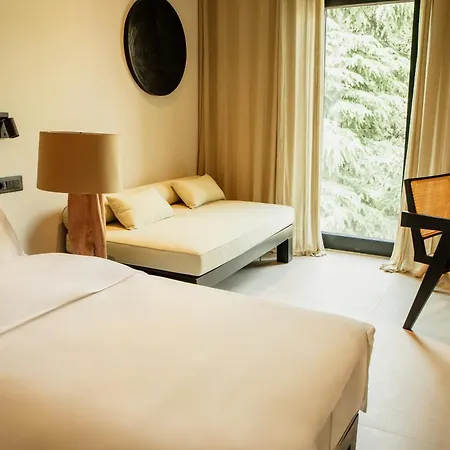1920 Hotel 4*